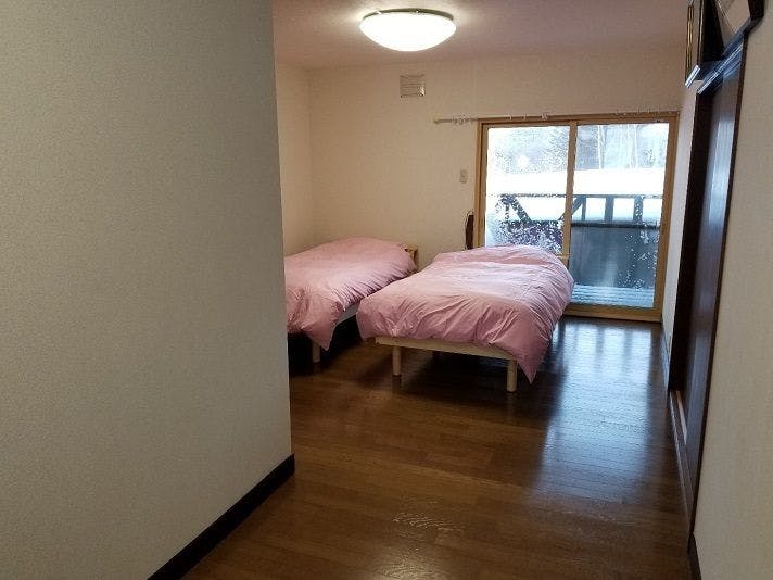 Shiretoko Fishing Guide & Cottage Neko no Shippo