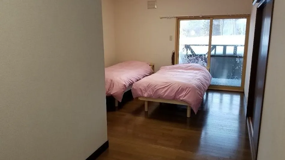 Shiretoko Fishing Guide & Cottage Neko no Shippo