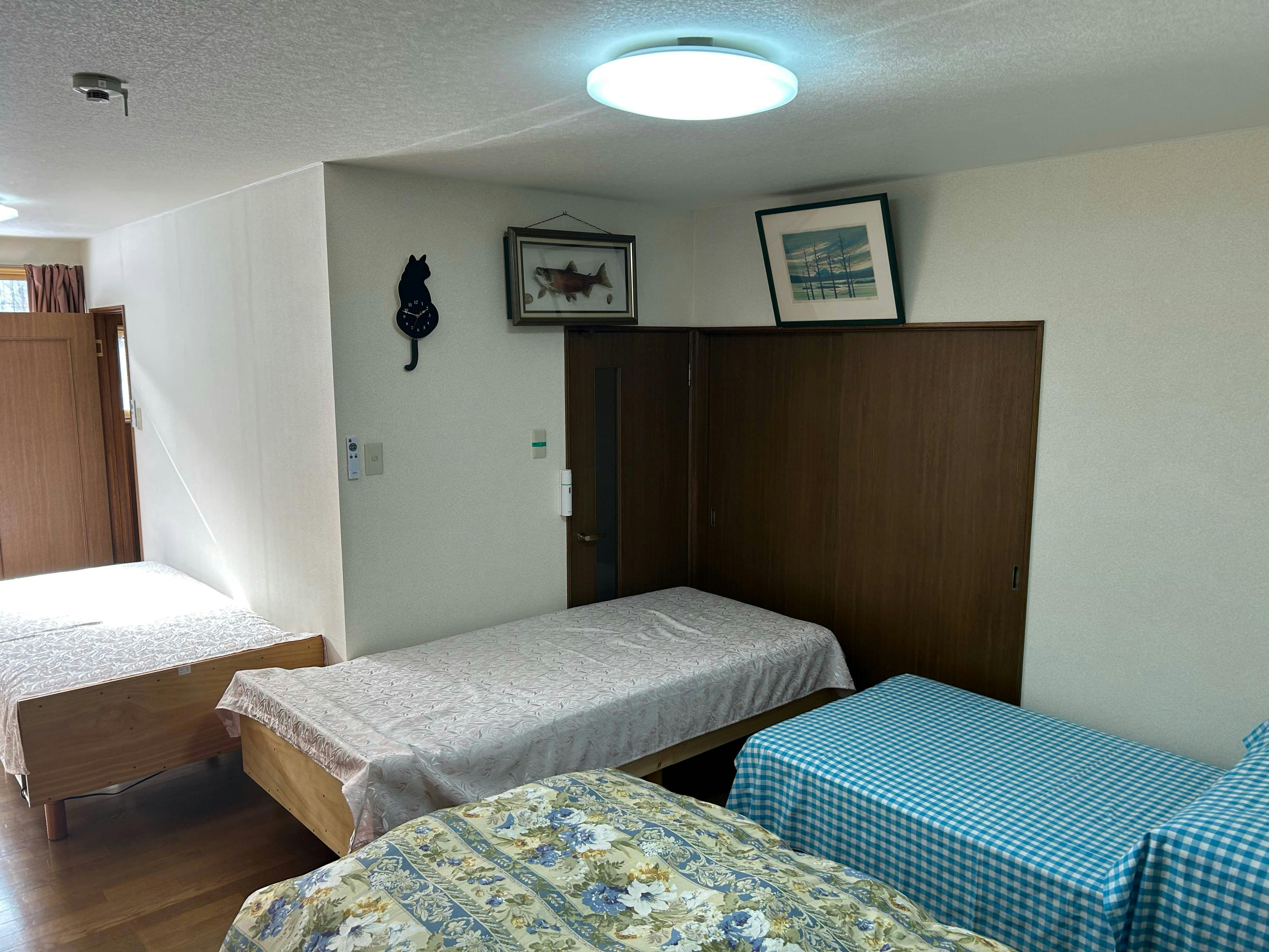 Shiretoko Fishing Guide & Cottage Neko no Shippo