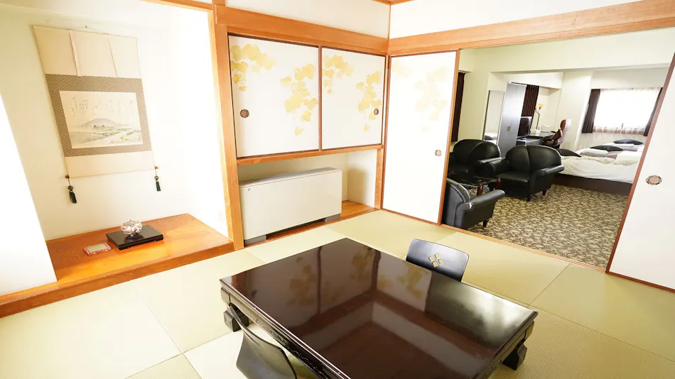 Hotel Okura