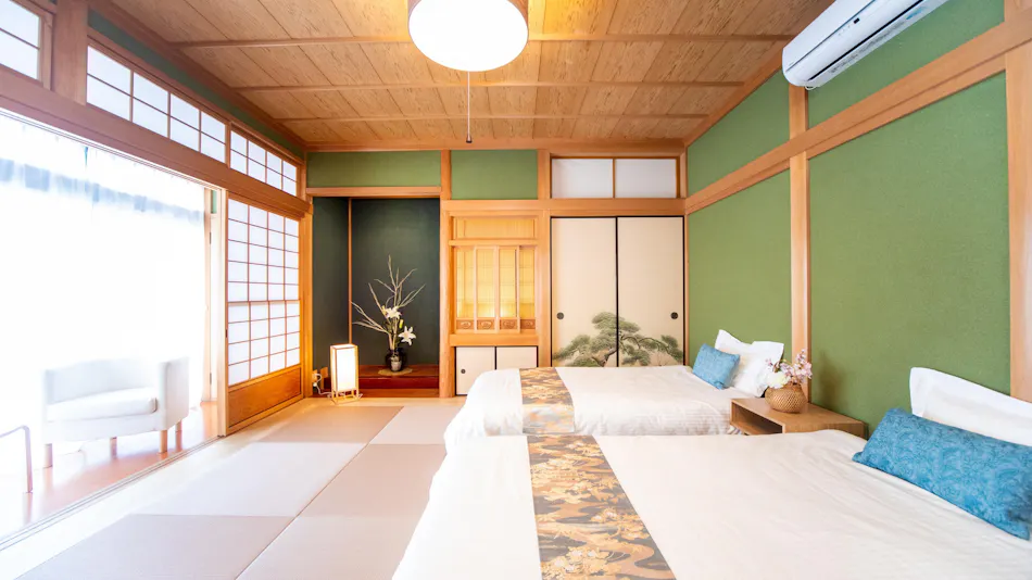 Awaji Egaosakuie Tonouchi