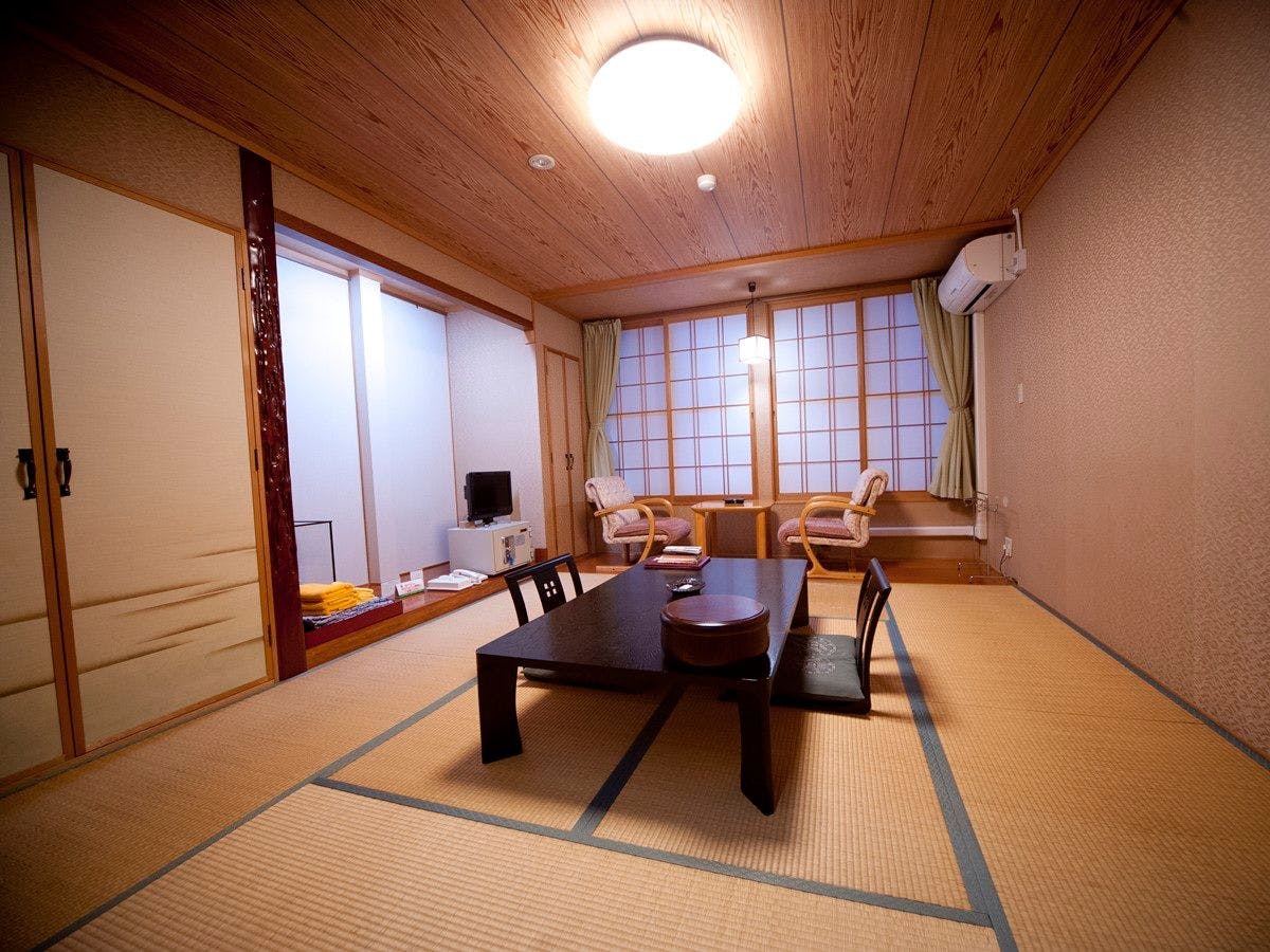 *【อาคารใหม่】ห้องสไตล์ญี่ปุ่น 6 เสื่อ (ตัวอย่าง)