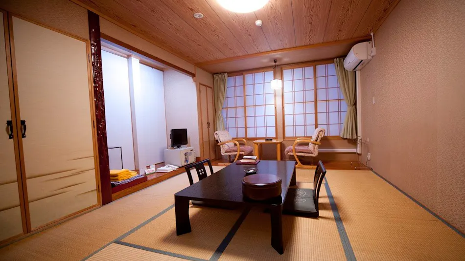 Utopia Warakuen Chinoe Onsen Ryokan