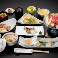宿泊者様専用のスタンダード会席料理。