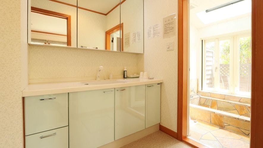 1F อ่างล้างหน้าคู่◆การออกแบบที่สะอาดตา