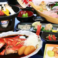 เราเตรียมอาหารเย็นด้วยวัตถุดิบที่คัดสรรมาอย่างดี♪