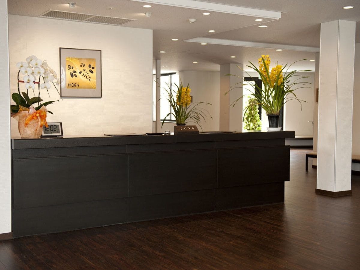 *【แผนกต้อนรับ】