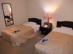 ホテルニューたかはし高野台店