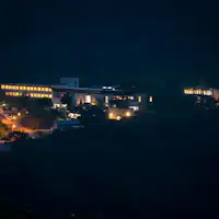 ลักษณะภายนอกยามค่ำคืน 3