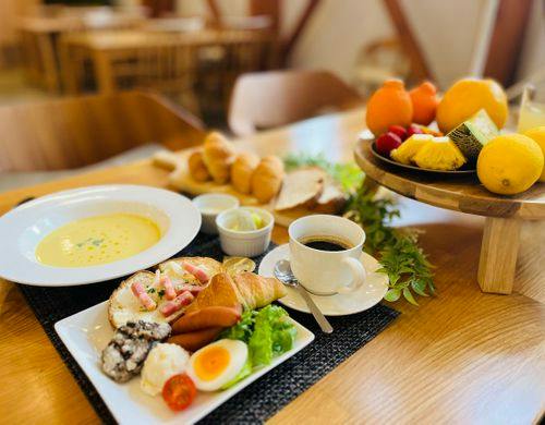 季節のスープの洋食プレート