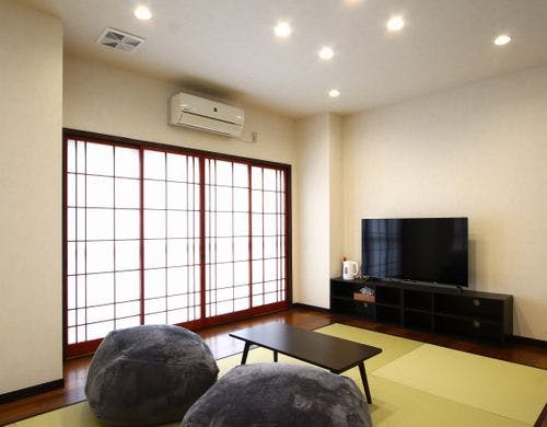 ※和洋室12畳　琉球畳がスタイリッシュ