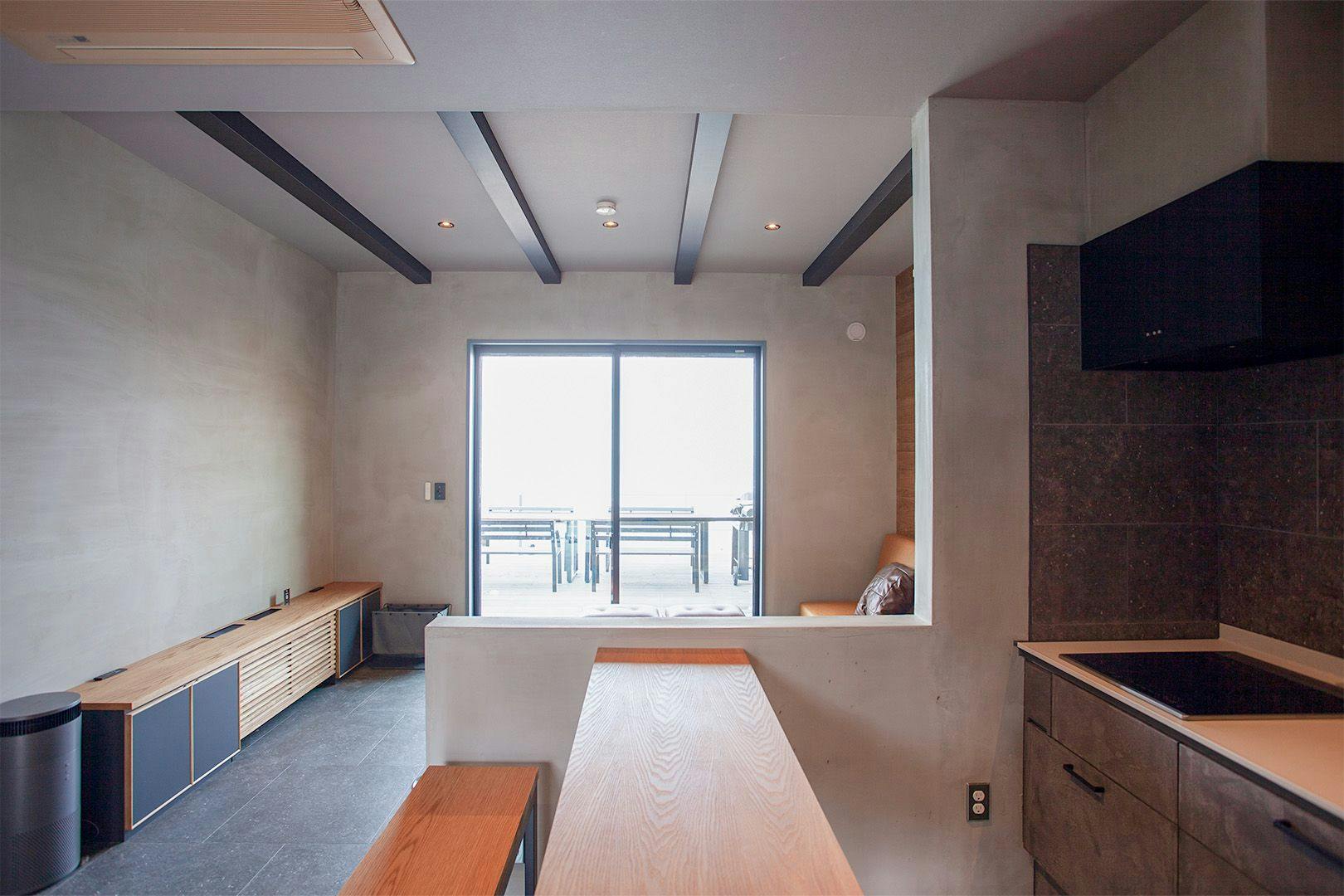 CODE ROOMS ITOSHIMA