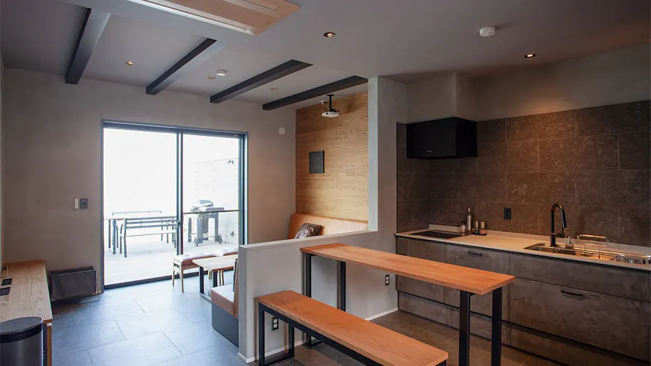 CODE ROOMS ITOSHIMA
