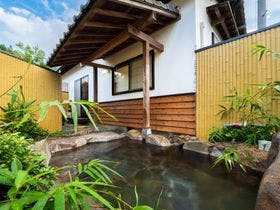 由布院　離れの宿　優夏月
