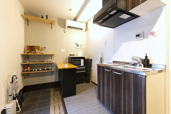 ห้องครัว (ใช้ร่วมกับแขกชั้น 1)