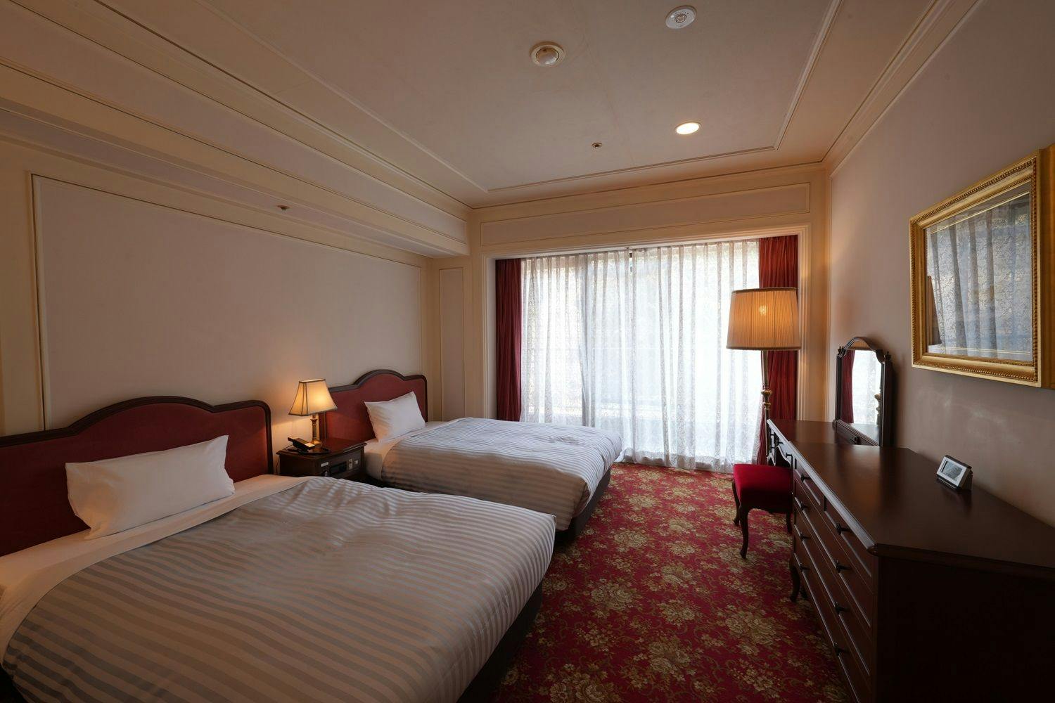 Takeo Century Hotel