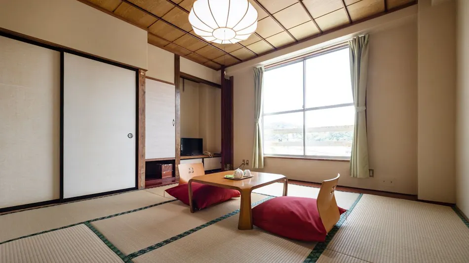 Gyogyosaisai Shunmi no Yado Uosho