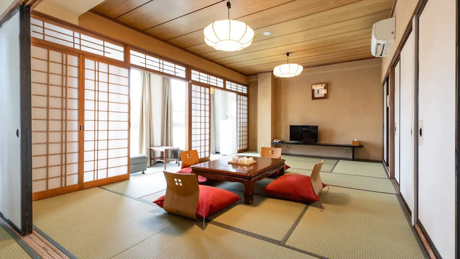 Gyogyosaisai Shunmi no Yado Uosho