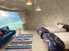 Ｈａｇａ　Ｆａｒｍ　＆　Ｇｌａｍｐｉｎｇ