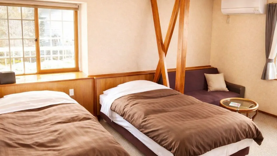 Alpine Healing Inn with Milky White Hot Springs - Alphorn