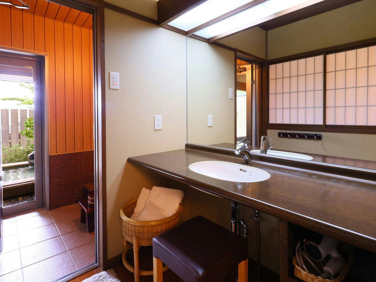 Hayataro Onsen Nagomi no Yuyado Nakayama