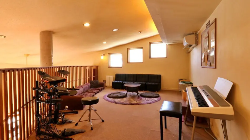 Music Lodge Yuugenso