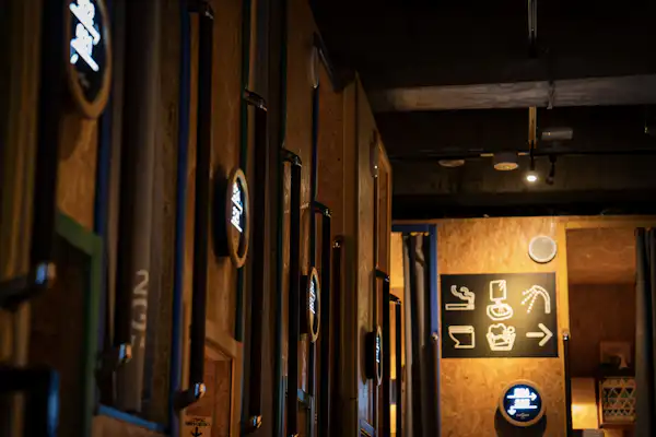 ยูนิตชั้นสำหรับผู้ชาย