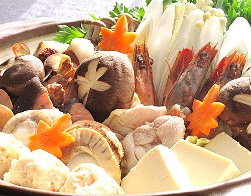 寄せ鍋　冬季限定