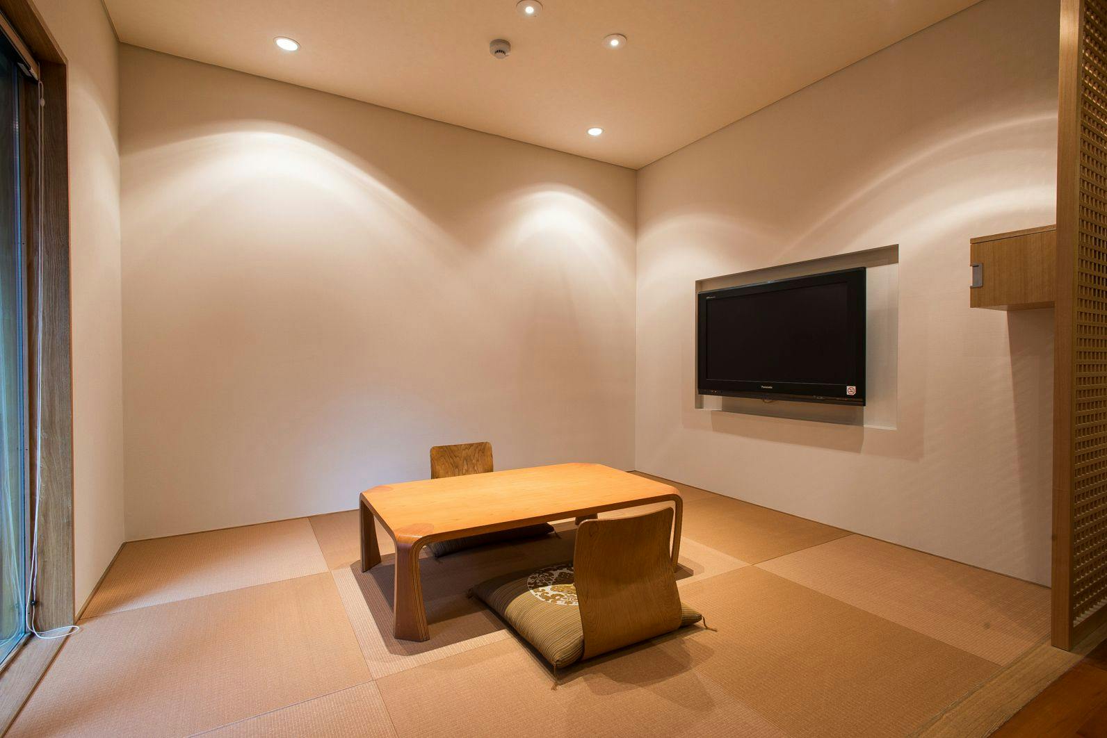 Kyoto Kitashirakawa Natural Radium Onsen Eisenkyo