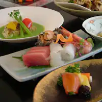 현지 제철 생선 가이세키 요리