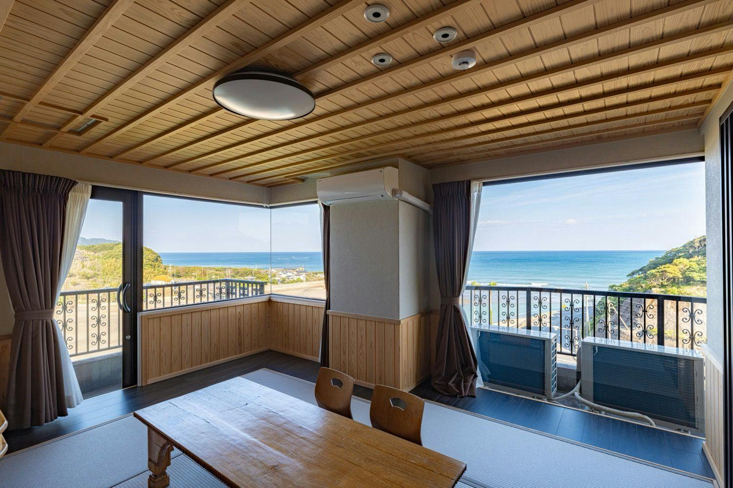 HOTEL SEASONS NICHINAN