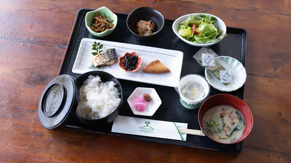 HOTEL SEASONS NICHINAN