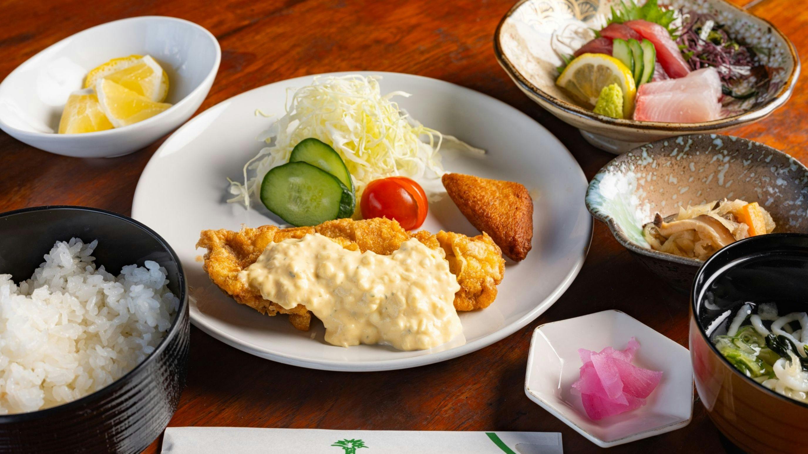 HOTEL SEASONS NICHINAN