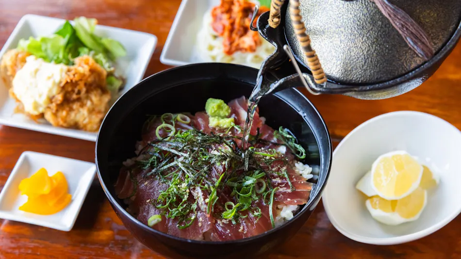 HOTEL SEASONS NICHINAN