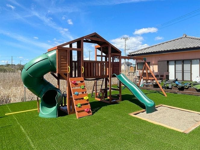 เครื่องเล่น 2