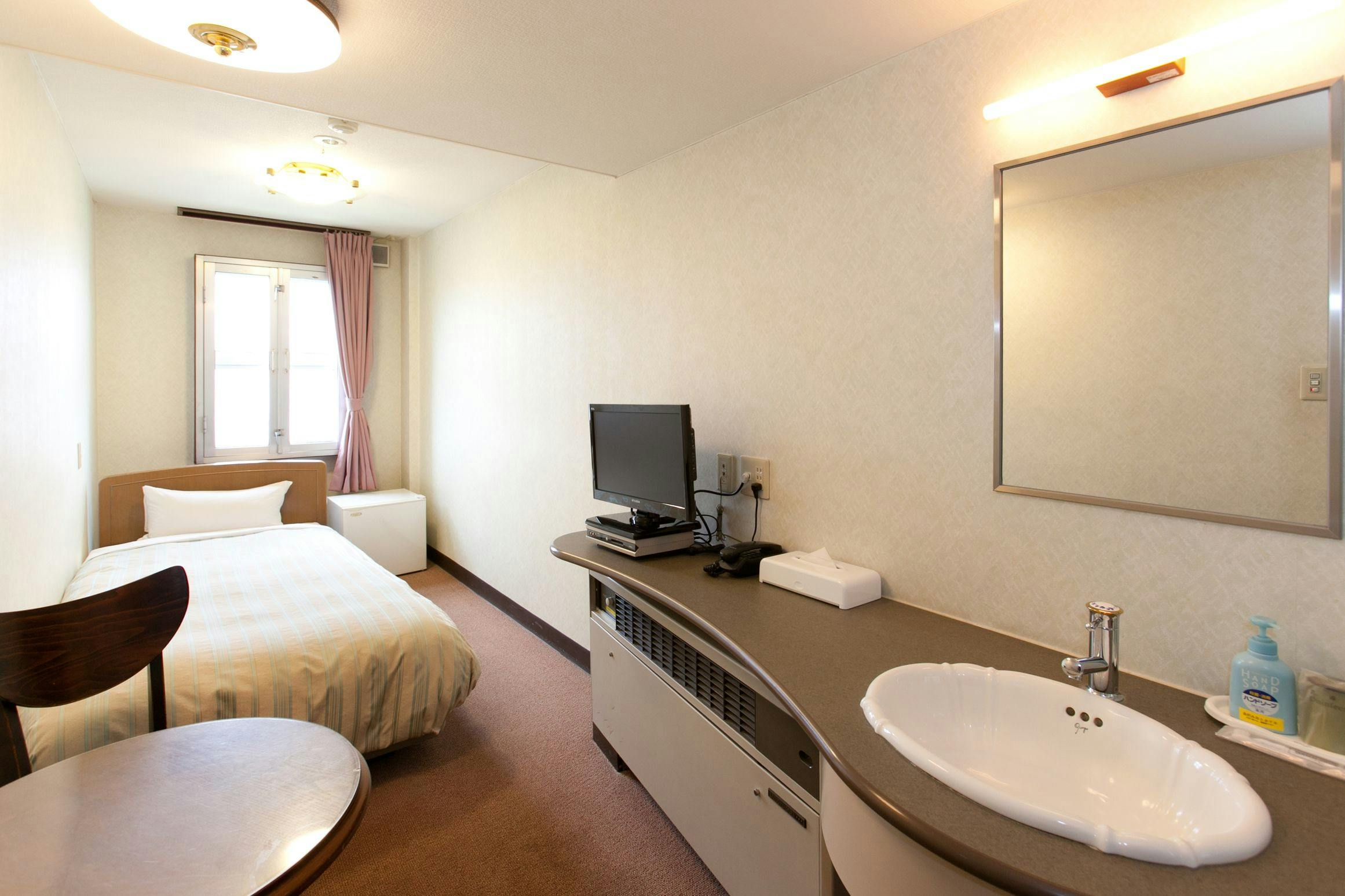 Kanazawa Minato Hotel