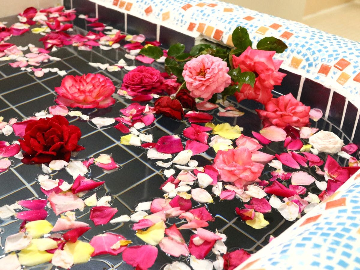 อ่างอาบน้ำดอกกุหลาบ