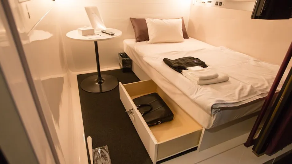 First Cabin Akasaka
