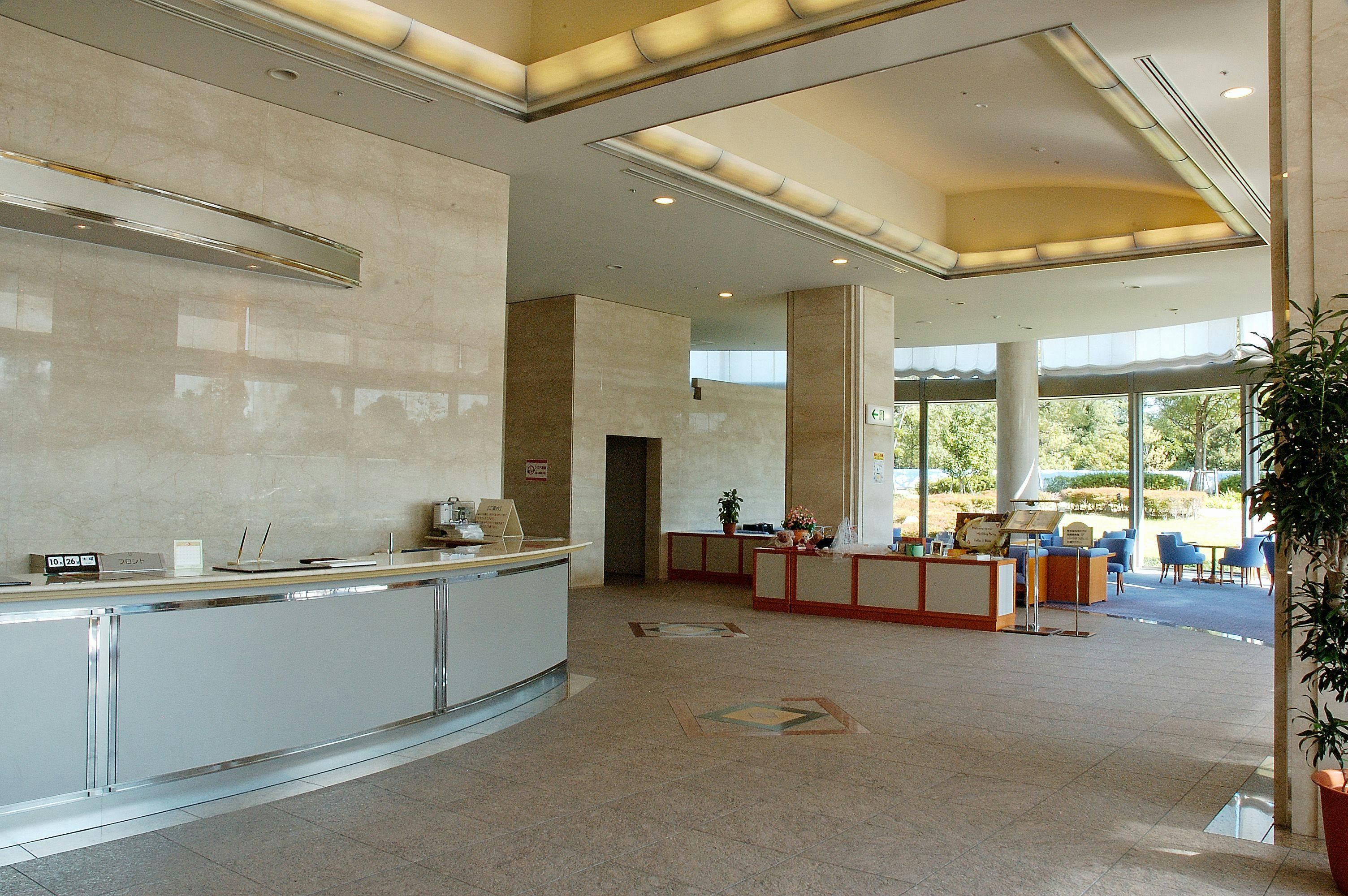 ล็อบบี้ด้านหน้า