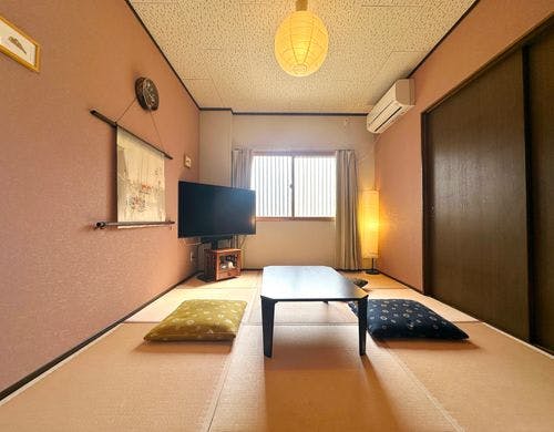 50インチTVでNetflixも楽しめる和みの空間