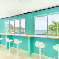 ร้านอาหารวิวทะเลที่สวยงาม