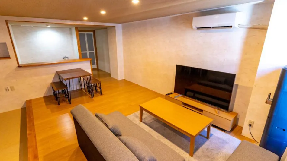 Apartment Goto