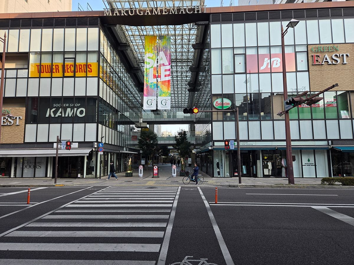 ・【ถนนช้อปปิ้งทาคามัตสึชูโอ】คึกคักตลอดทั้งวัน