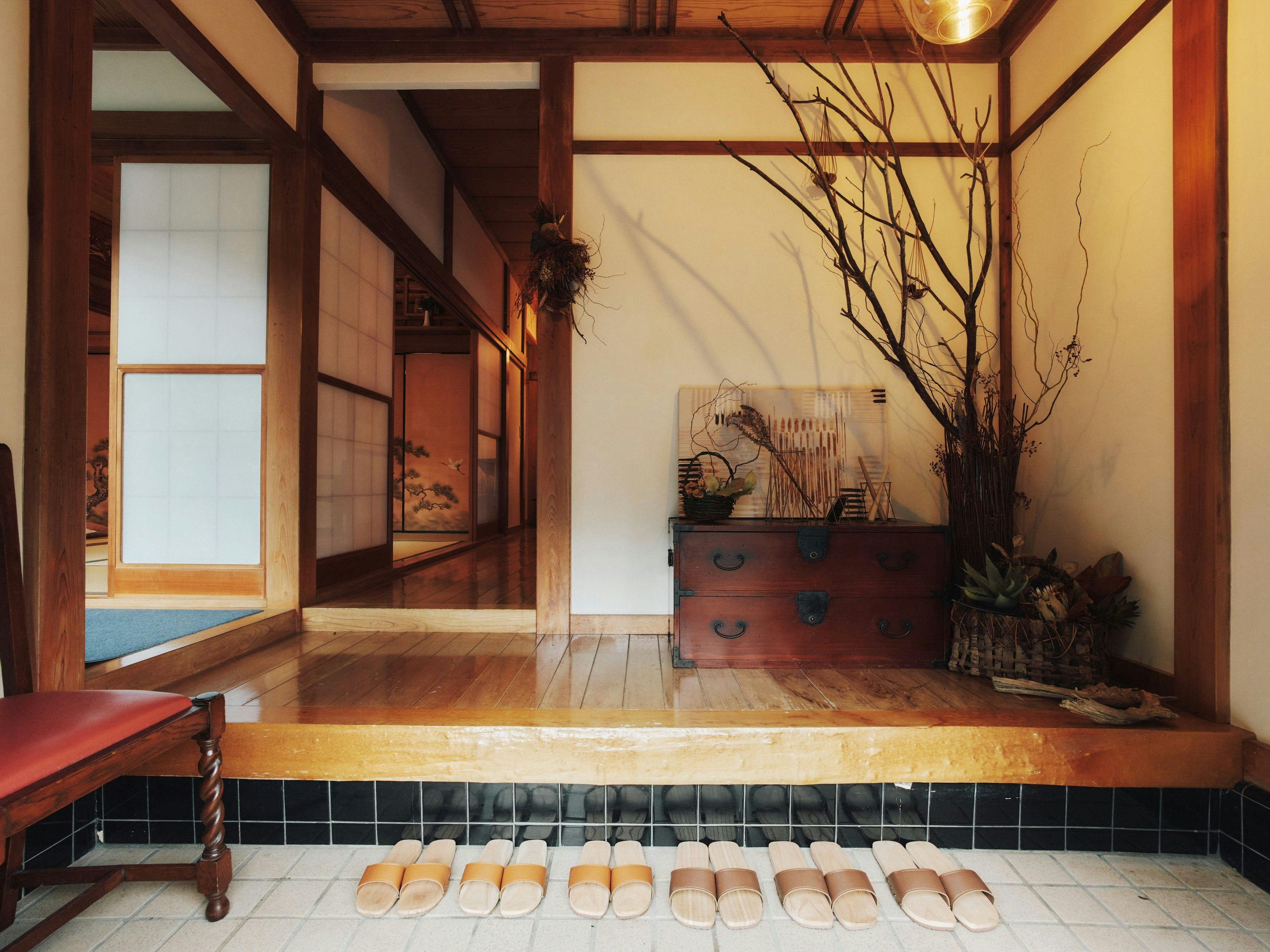 Stays in a Whole House Rental Traditional Japanese House - Horinomise