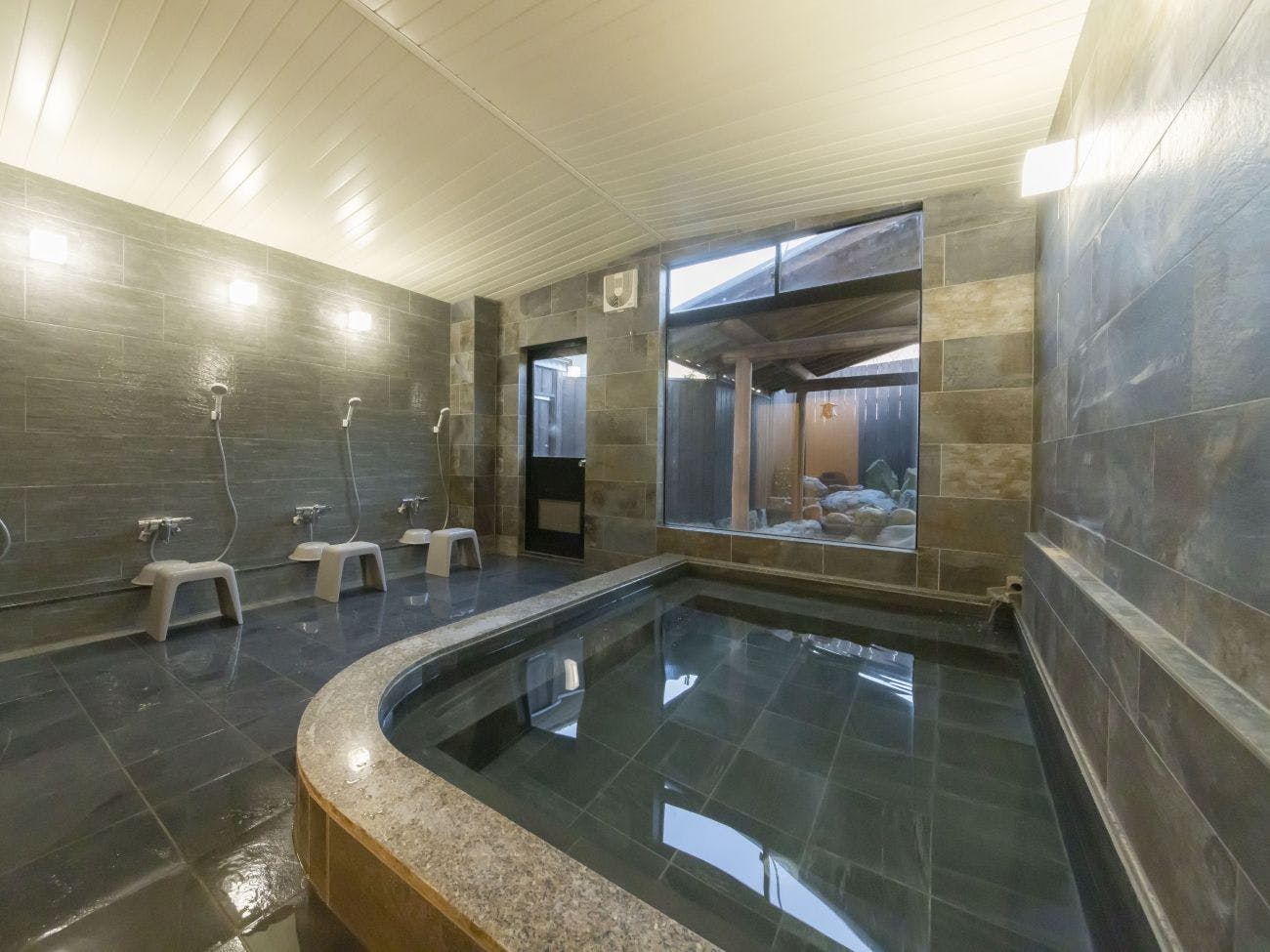 Auberge BELLEZZA YUNOGO