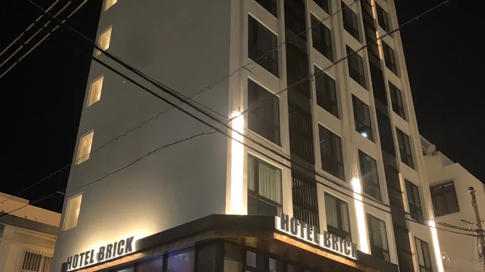 Hotel Brick
