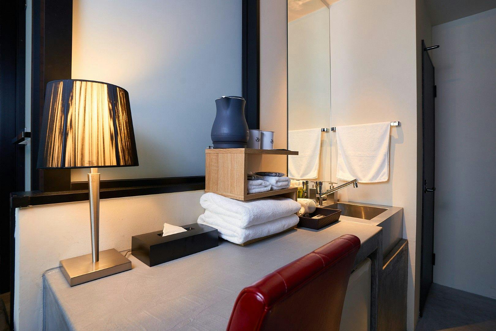 HOTEL MATERIAL