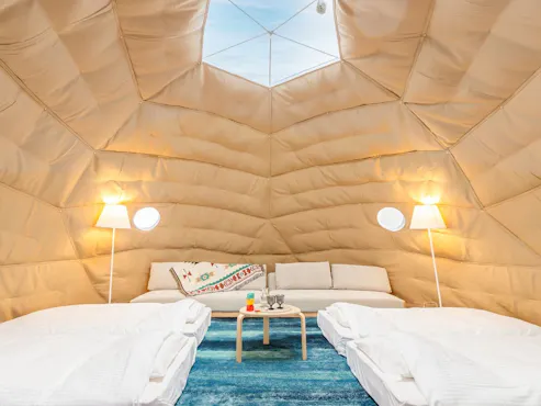 프리미엄 돔 6m/Wi-Fi/휴대폰 충전 가능