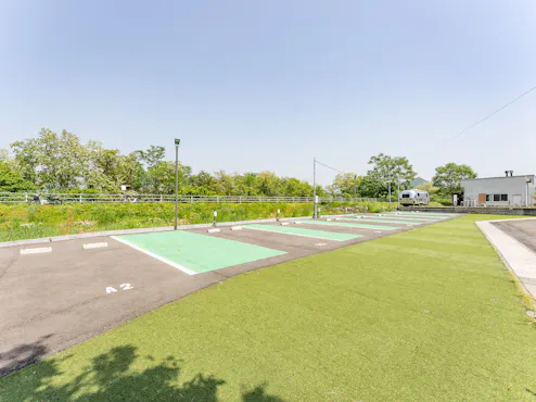 ลานจอดรถบ้าน (RV Park)