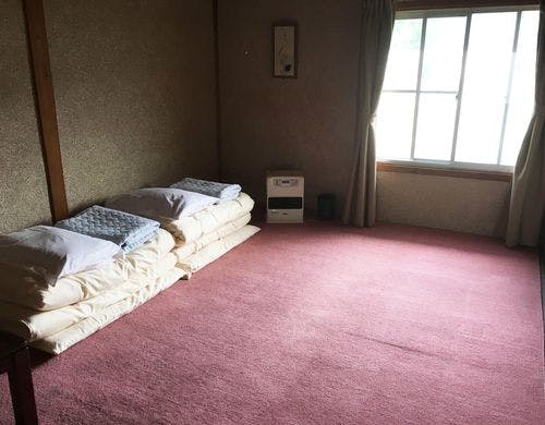 2階奥の続き間「3畳+6畳」